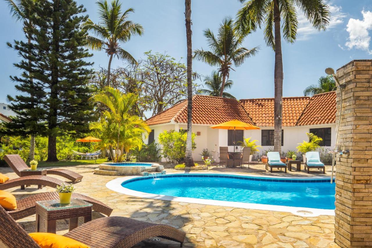 Garden By The Sea Bed & Breakfast Sosua Exterior photo