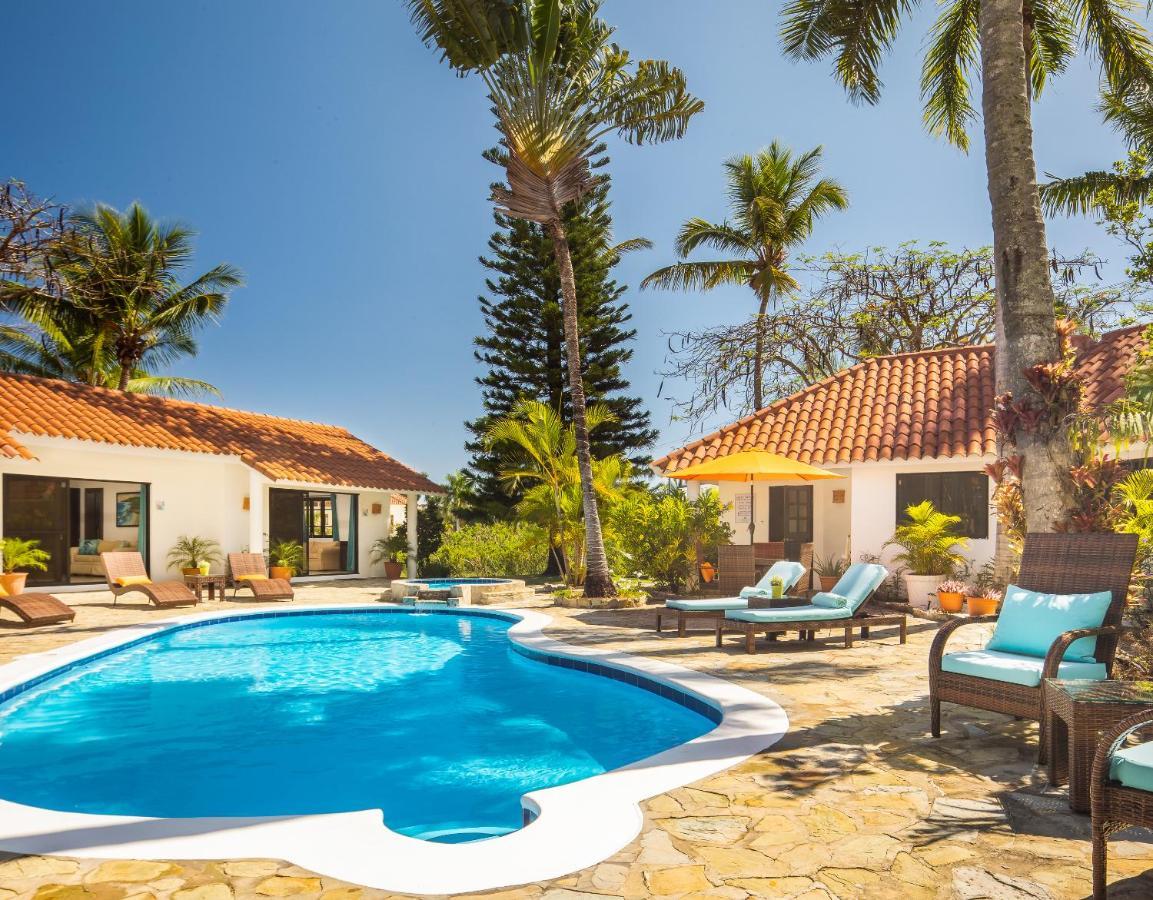 Garden By The Sea Bed & Breakfast Sosua Exterior photo