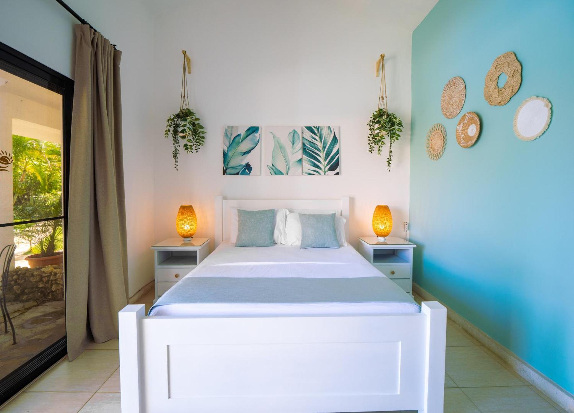 Garden By The Sea Bed & Breakfast Sosua Exterior photo