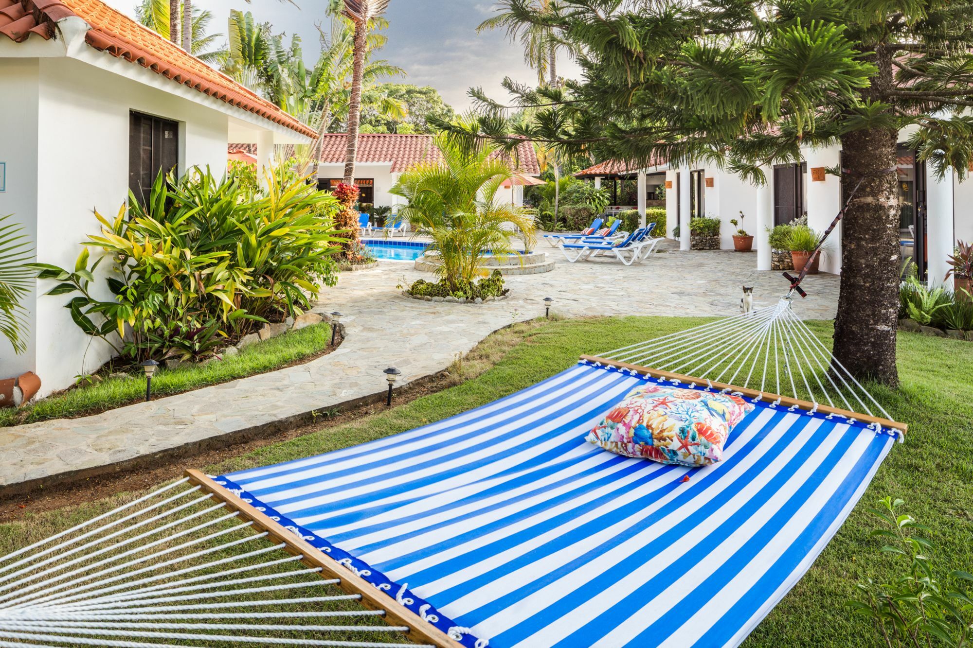 Garden By The Sea Bed & Breakfast Sosua Exterior photo